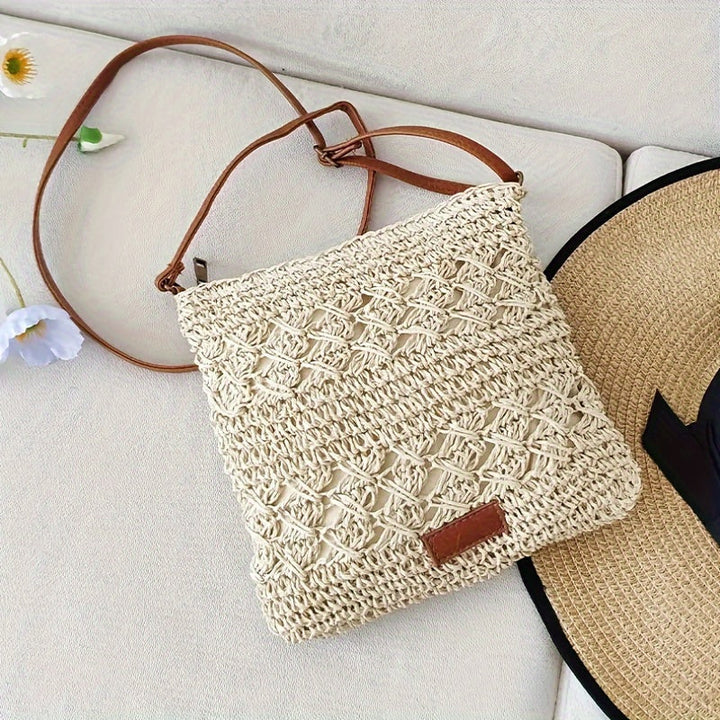 Chic Straw shoulder bag